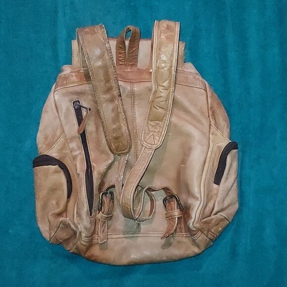 Vintage Leather Backpack Made in Columbia main image 7